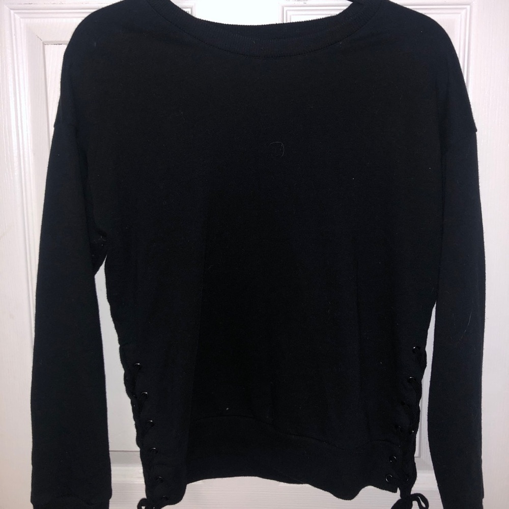 Sweater - Picture 1 of 3